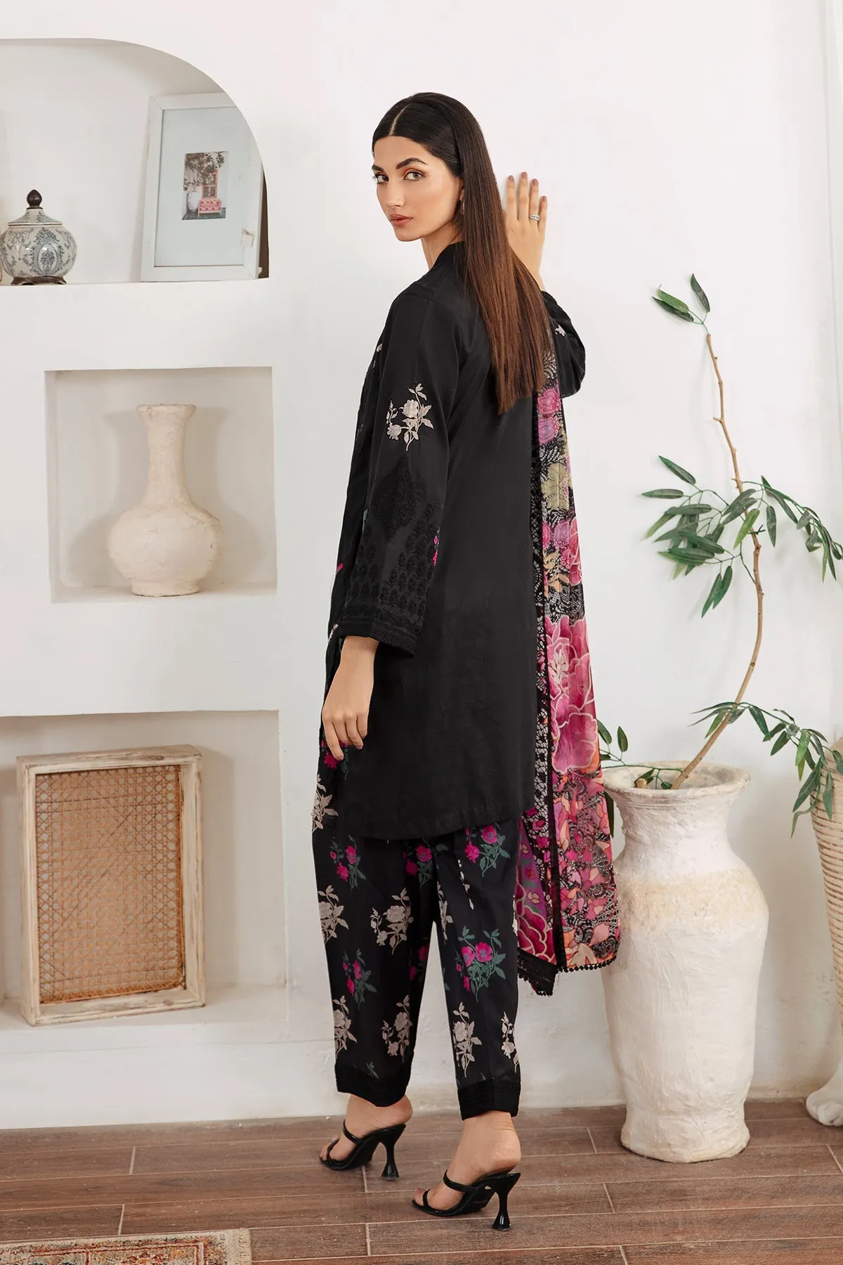 3-Pc Charizma Unstitched Embroidered Lawn With Chiffon Dupatta CM23-07