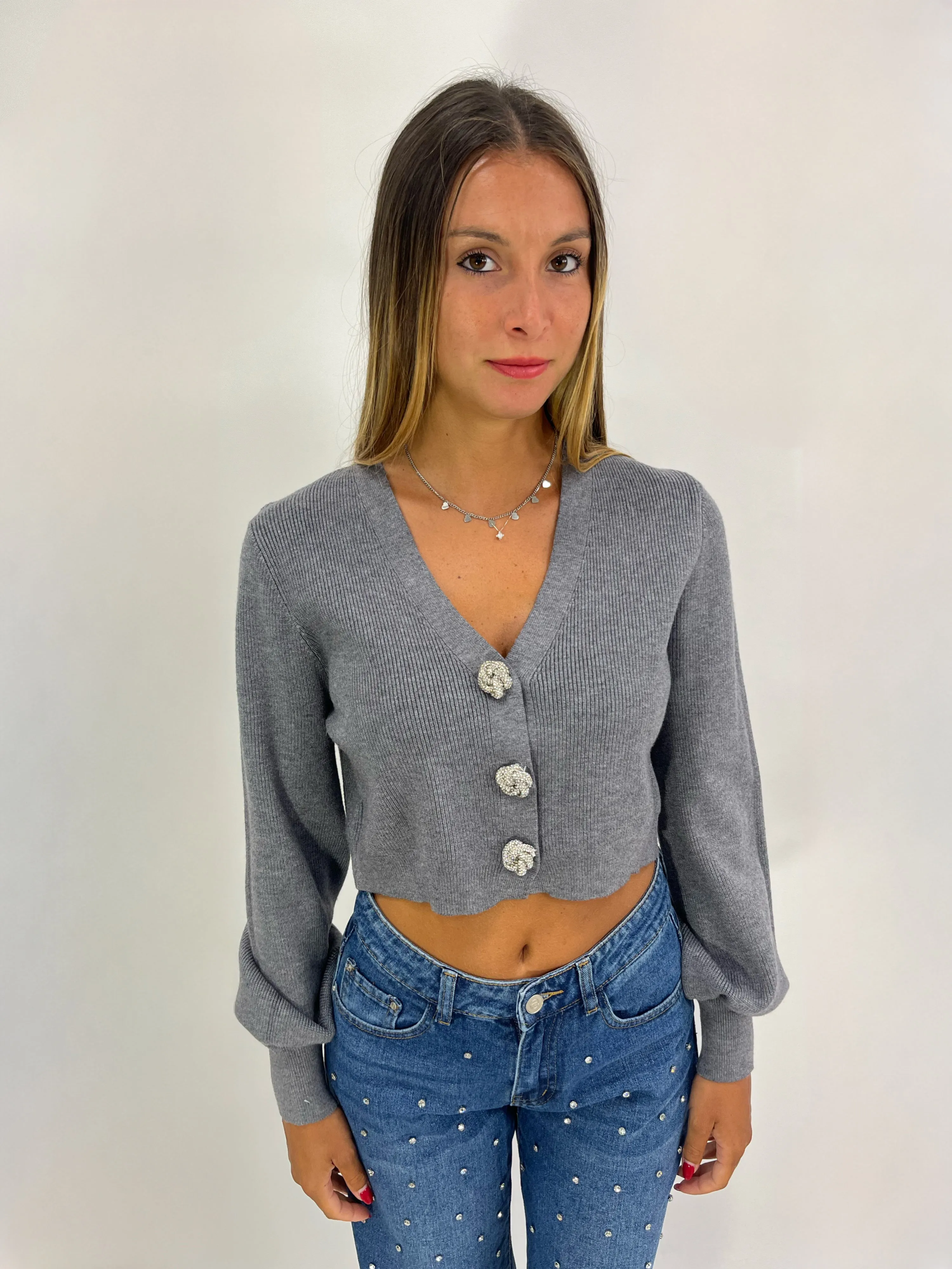 Cardigan crop con bottoni strass