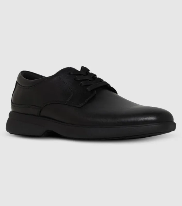 clarks master senior boys school shoes