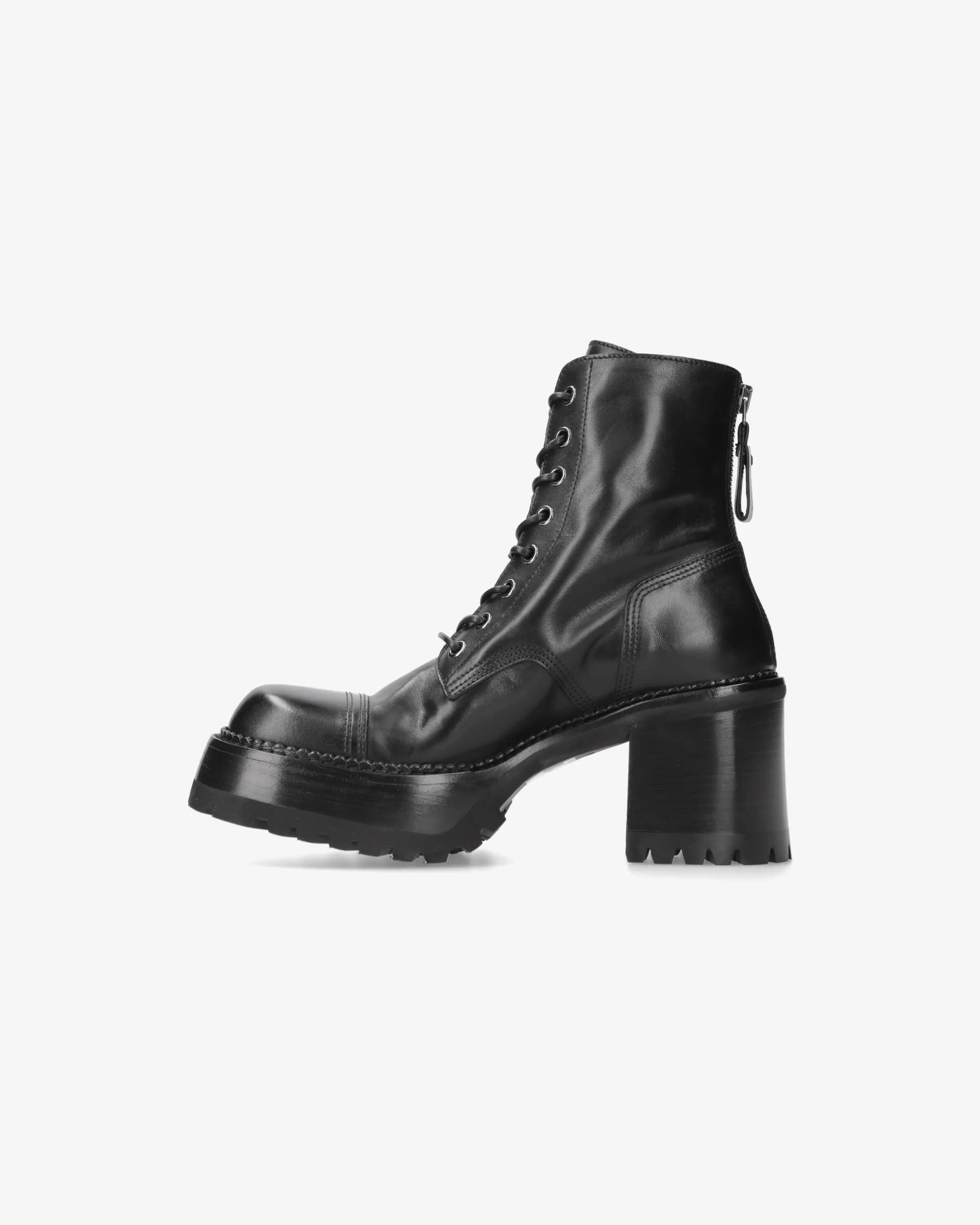 McQueen Calfskin Booties M4519LA Ankle Boot Gaucho Nero