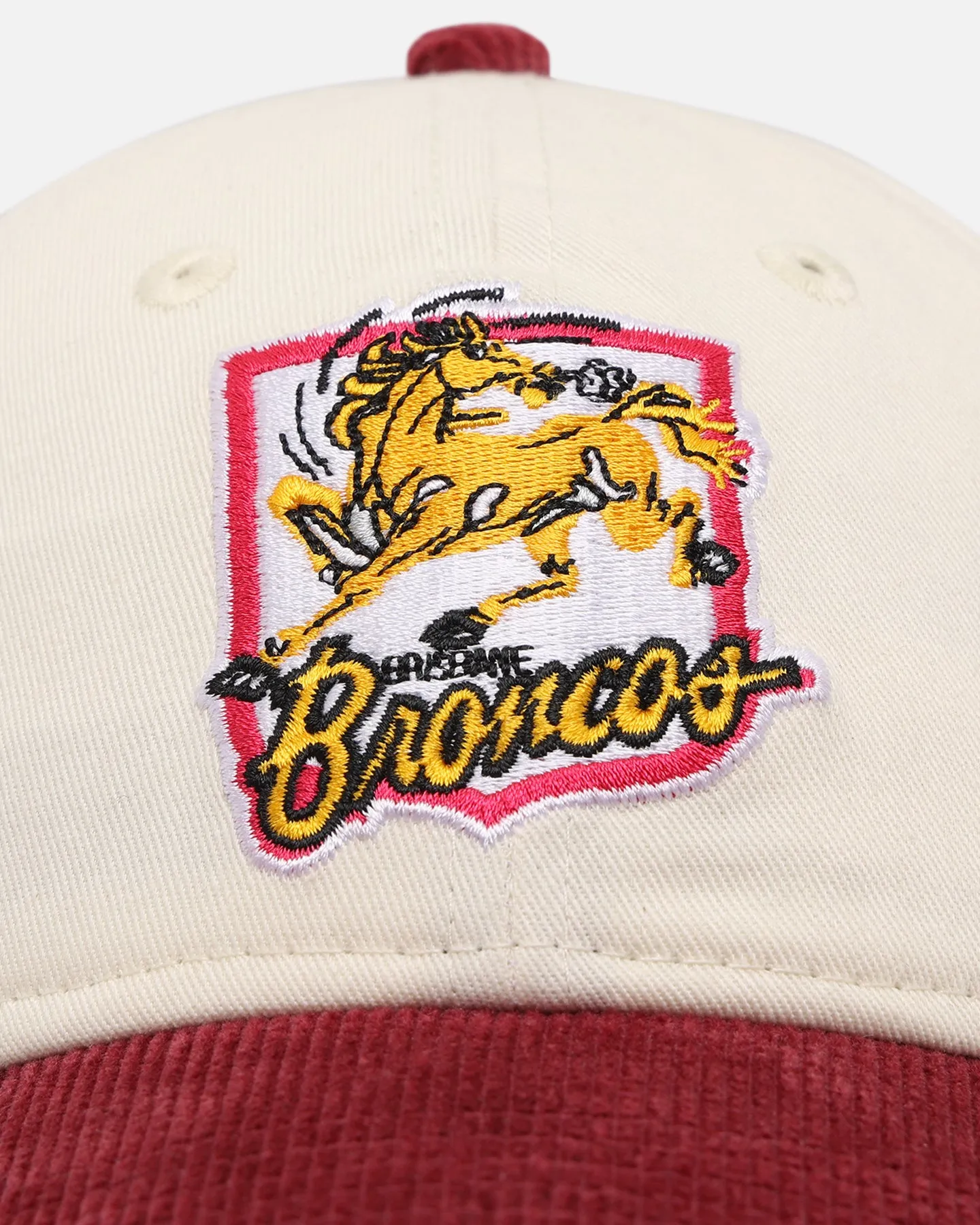 New Era Brisbane Broncos 'NRL Retro Corduroy Logo' 9TWENTY Strapback Chrome White