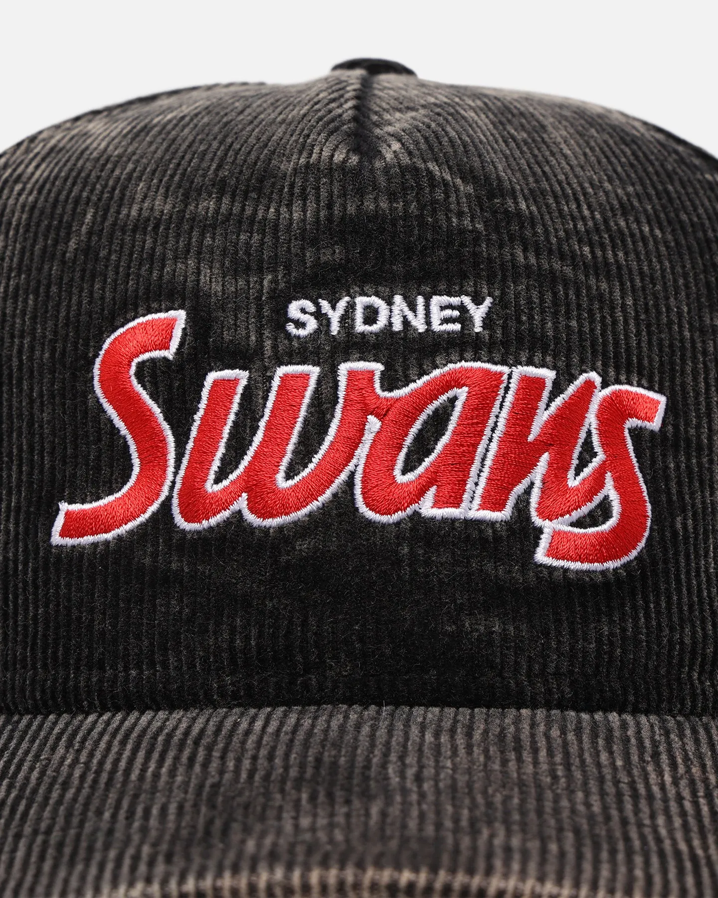 New Era Sydney Swans 'Washed Corduroy' Pre-Curved Golfer Snapback Black/Kelly Green