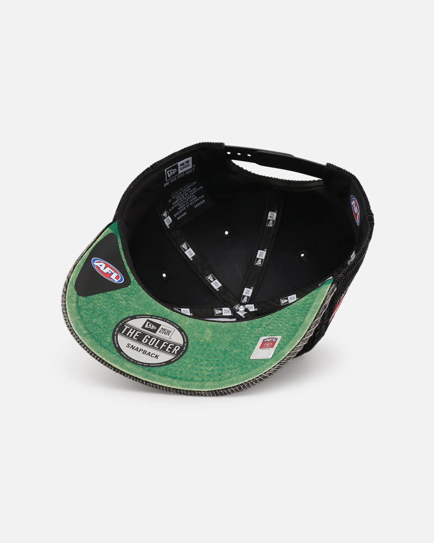 New Era Sydney Swans 'Washed Corduroy' Pre-Curved Golfer Snapback Black/Kelly Green