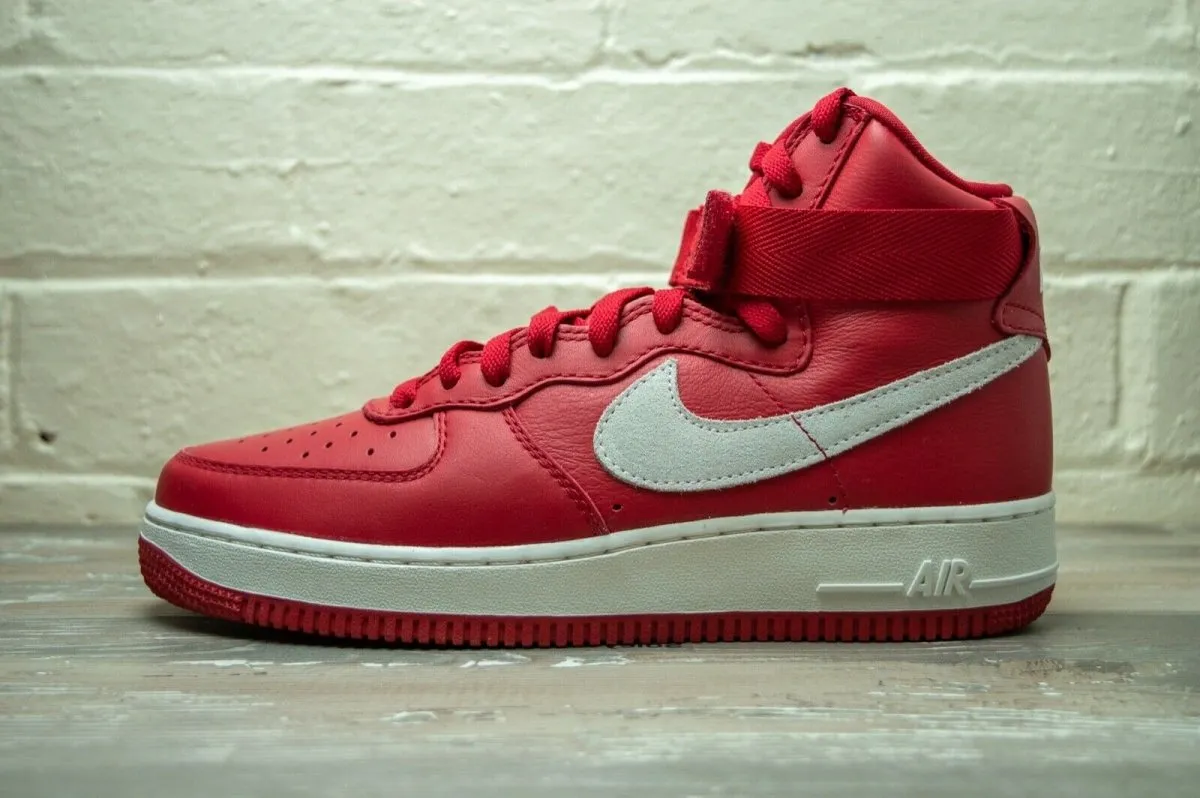 Nike Air Force 1 High Retro Nai Ke 743546 600