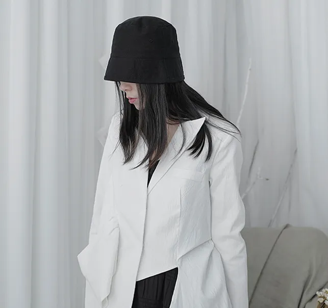 Ronin Irregular Long Sleeve Blazer - White