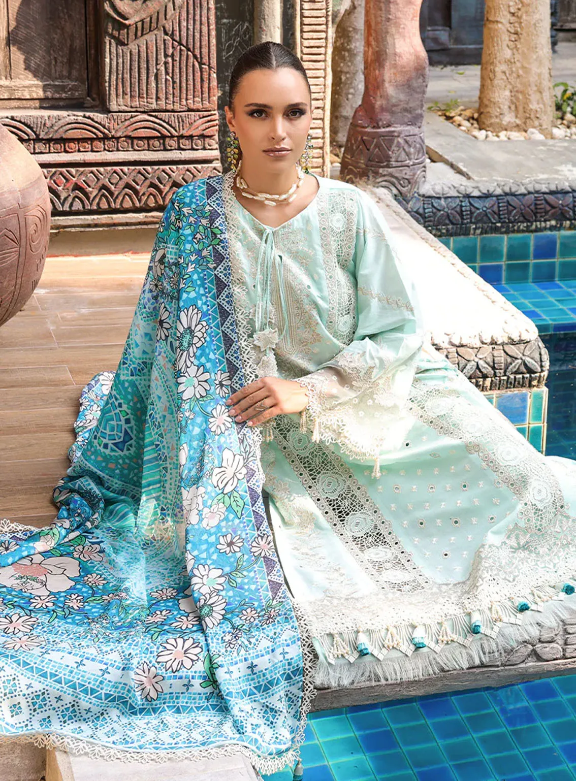 Tabeer Luxury Embroidered Lawn 3 Piece Unstitched Suit TBR24L D-02