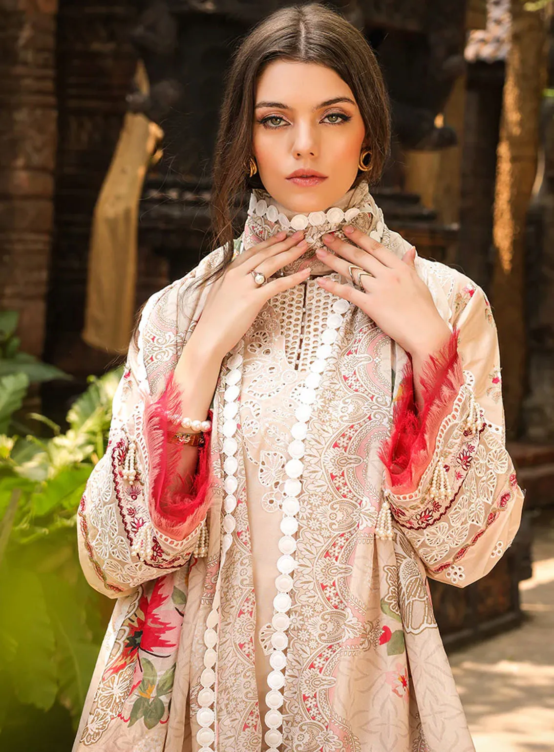 Tabeer Luxury Embroidered Lawn 3 Piece Unstitched Suit TBR24L D-04