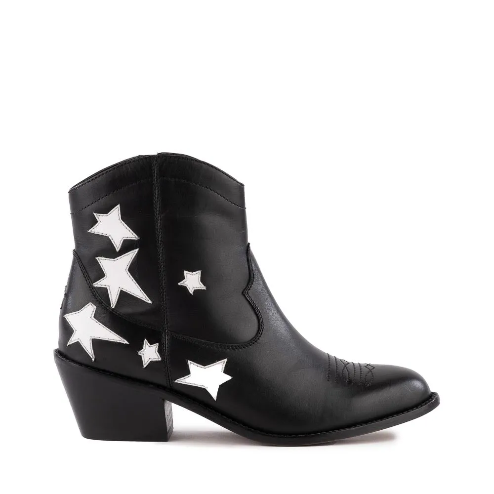 Under The Stars Boot