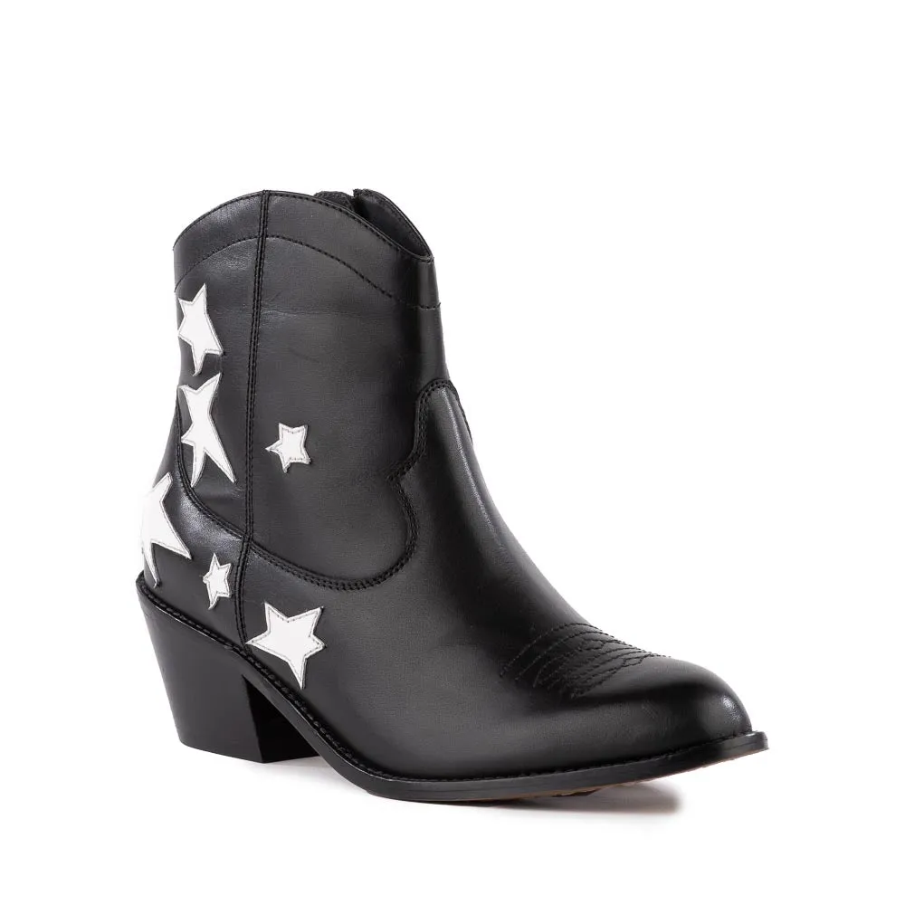 Under The Stars Boot